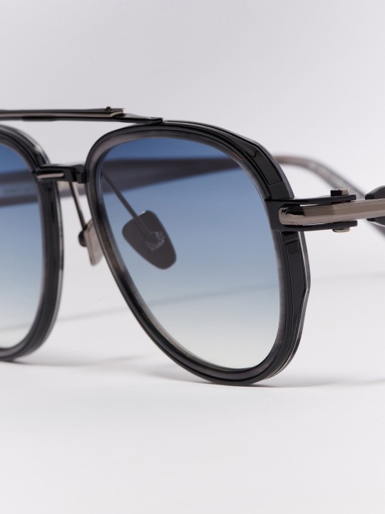 John Dalia Akira 426