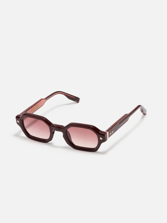 John Dalia P05 182